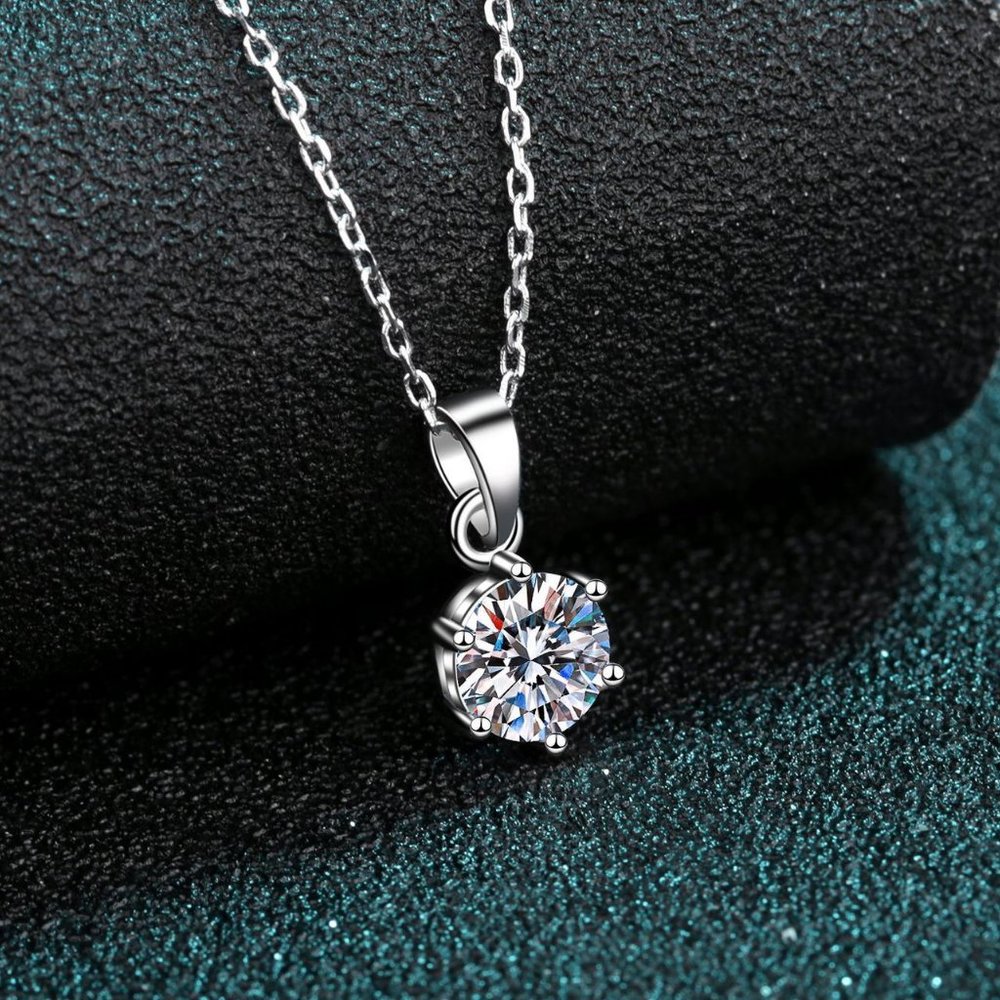 Certified 3 ct. t.w. Moissanite Diamond Solitaire Necklace NEW - Picture 4 of 10